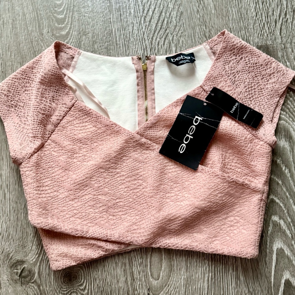 BEBE Blush Lace Crop Top – Zip Back (NWT)